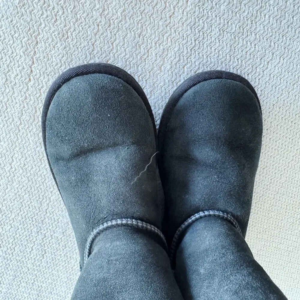 UGG Black Classic Short Boots - Youth 2